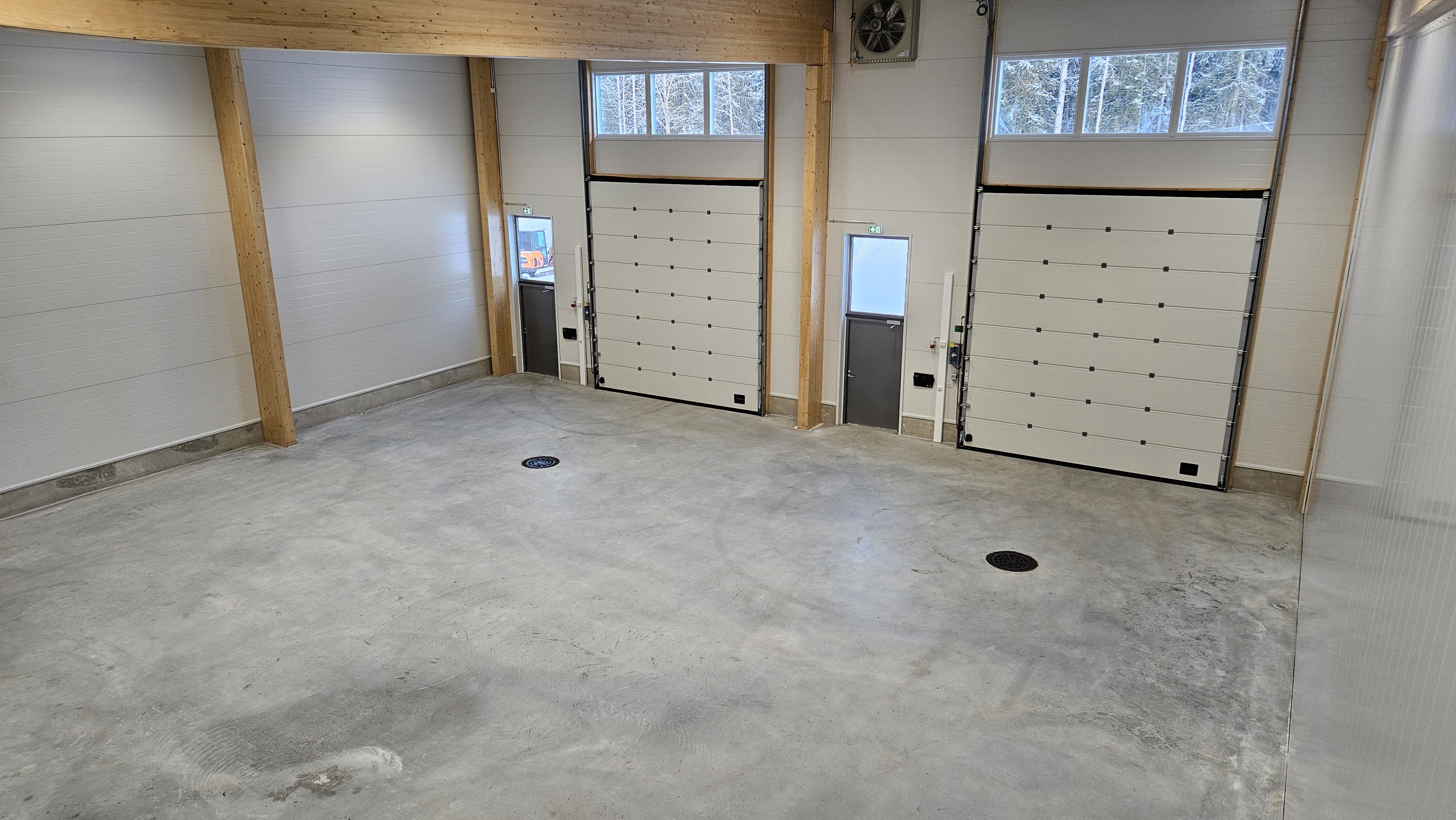 Sähköiset nosto-ovet